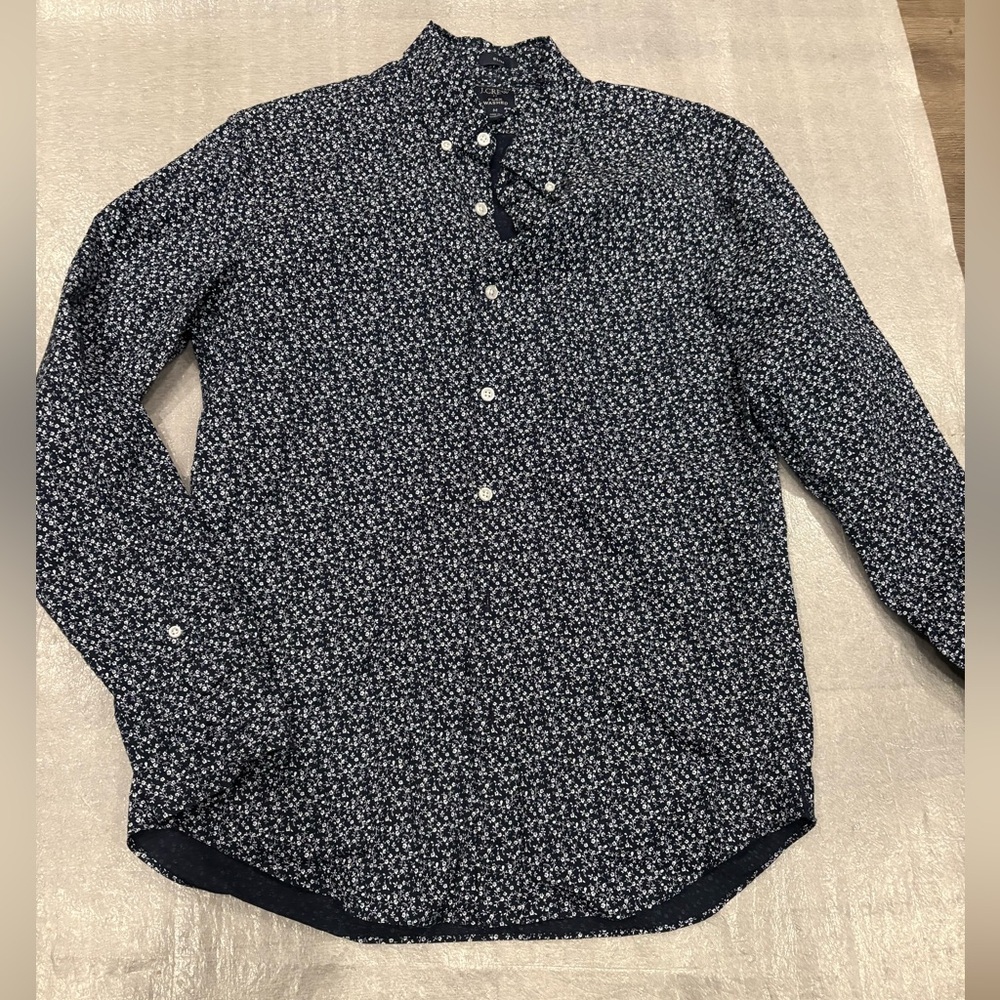 J. Crew Dark Blue Floral Flex Washed Button Down Slim Fit Shirt
